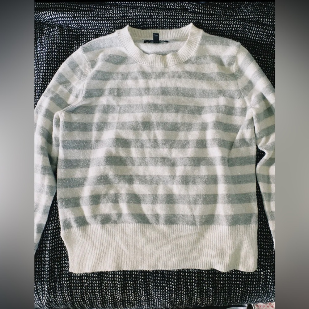 Banana Republic sweater